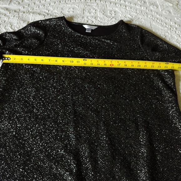 Asymmetric hem pullover - Picture 4 of 8